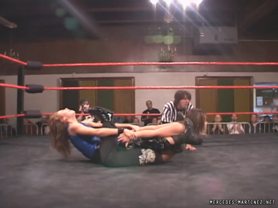 mercedesmatch20051106_Still1256.jpg