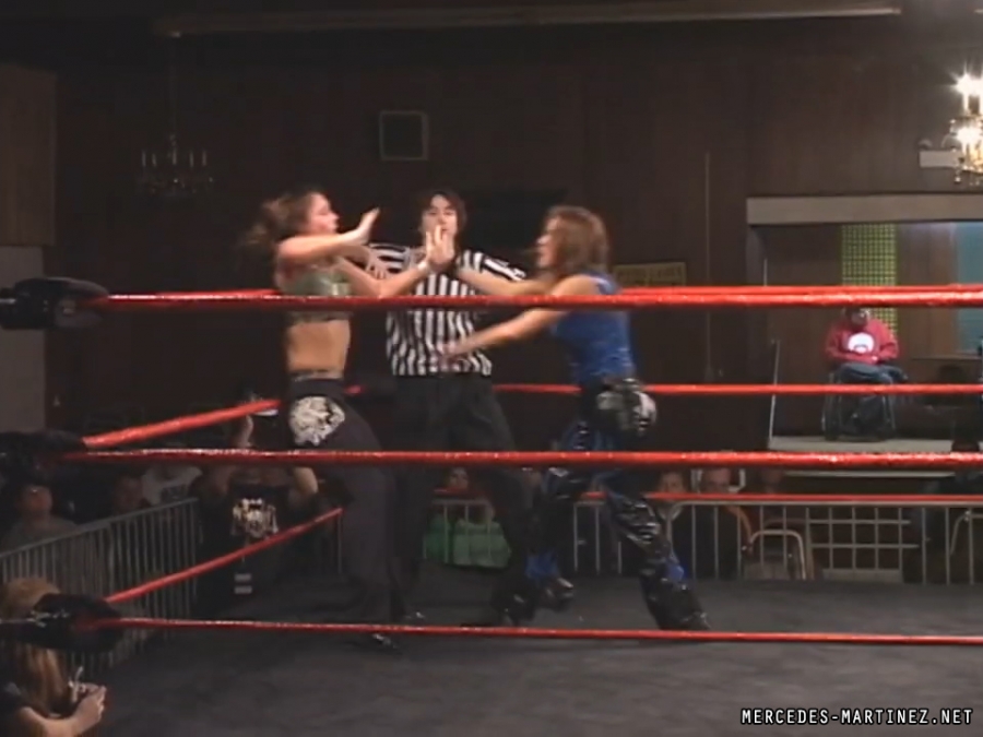 mercedesmatch20051106_Still143.jpg