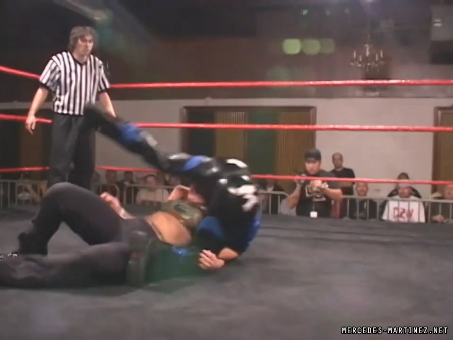 mercedesmatch20051106_Still2024.jpg