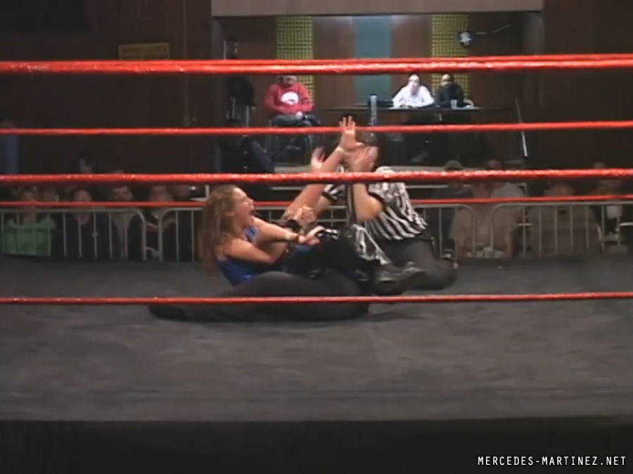 mercedesmatch20051106_Still2030.jpg