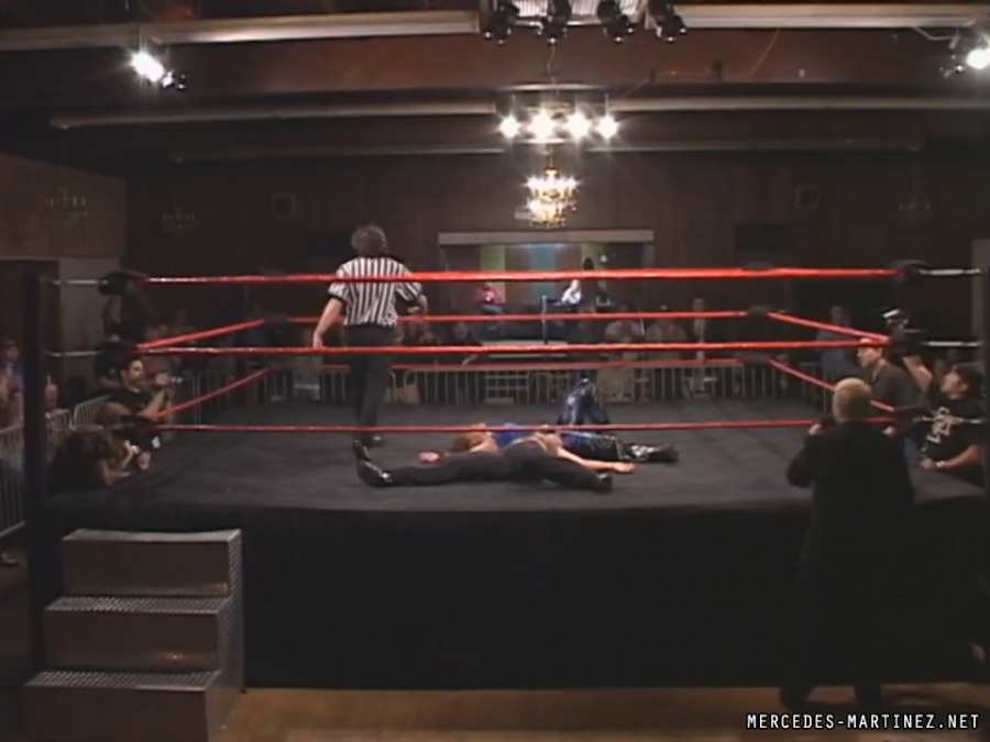 mercedesmatch20051106_Still2347.jpg