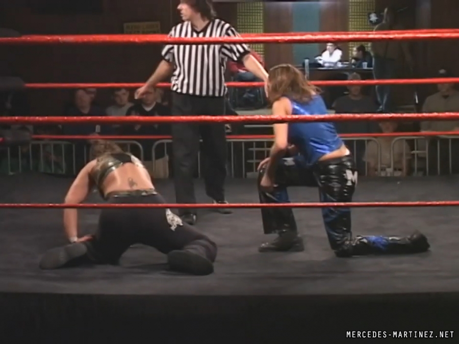 mercedesmatch20051106_Still2415.jpg