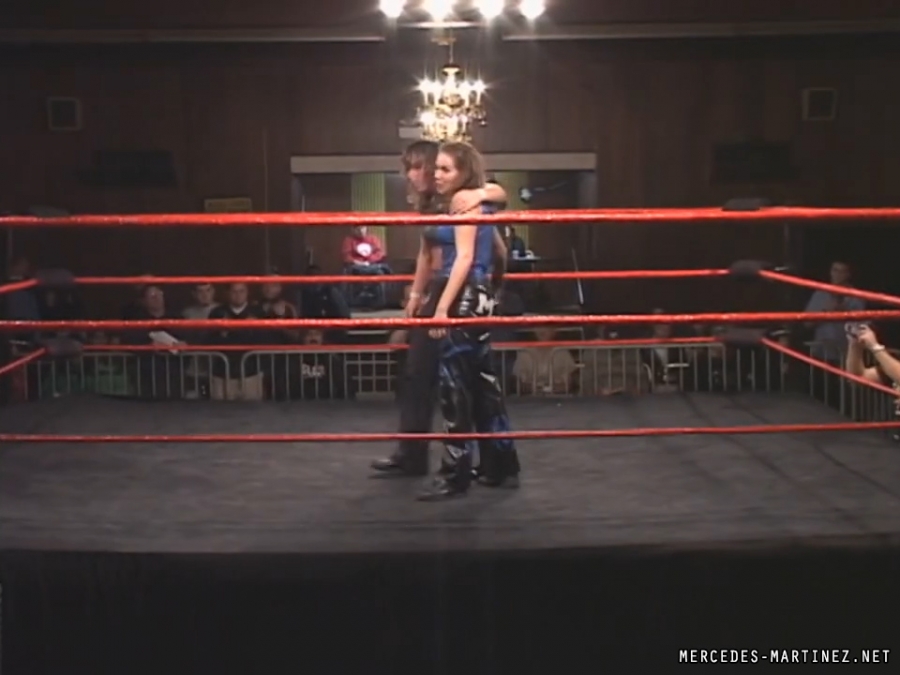 mercedesmatch20051106_Still2489.jpg