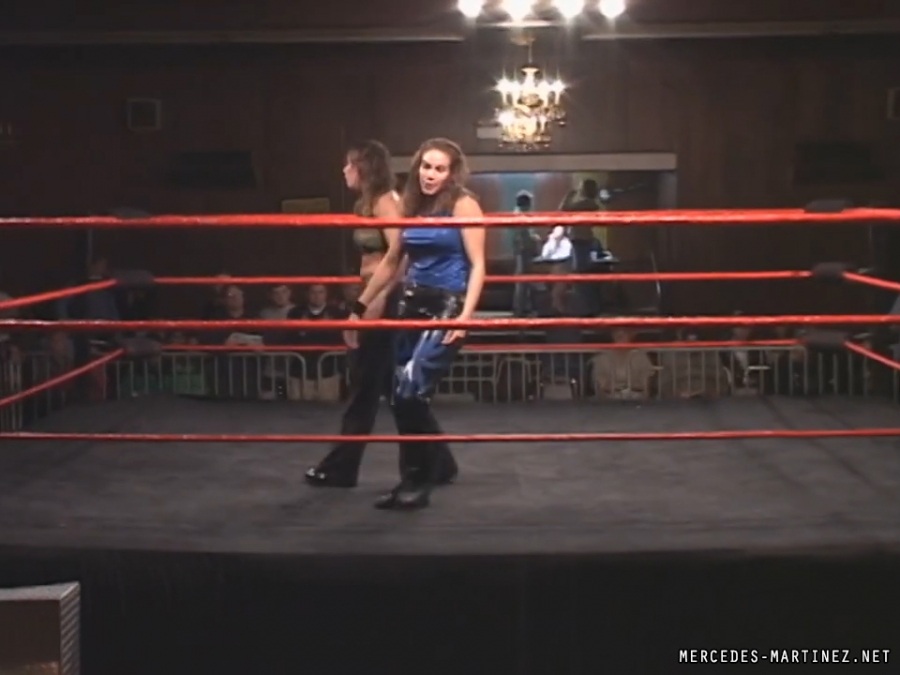 mercedesmatch20051106_Still2491.jpg