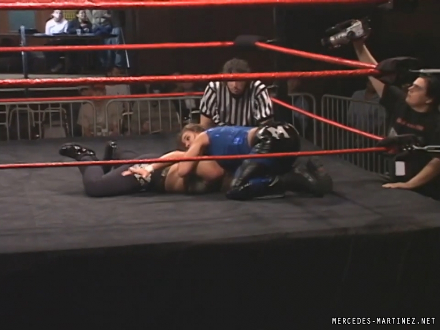 mercedesmatch20051106_Still352.jpg