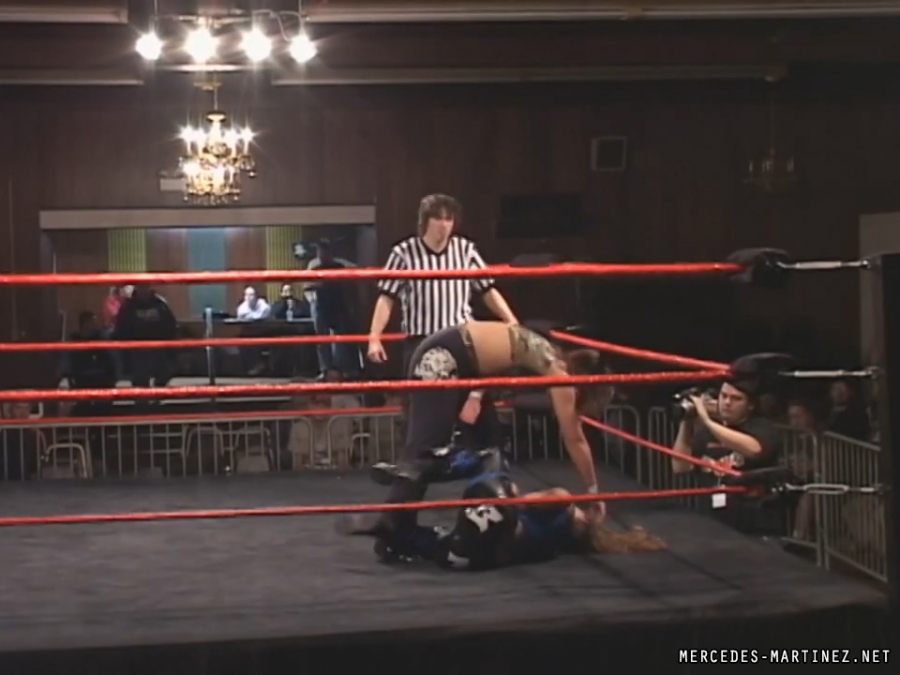 mercedesmatch20051106_Still777.jpg