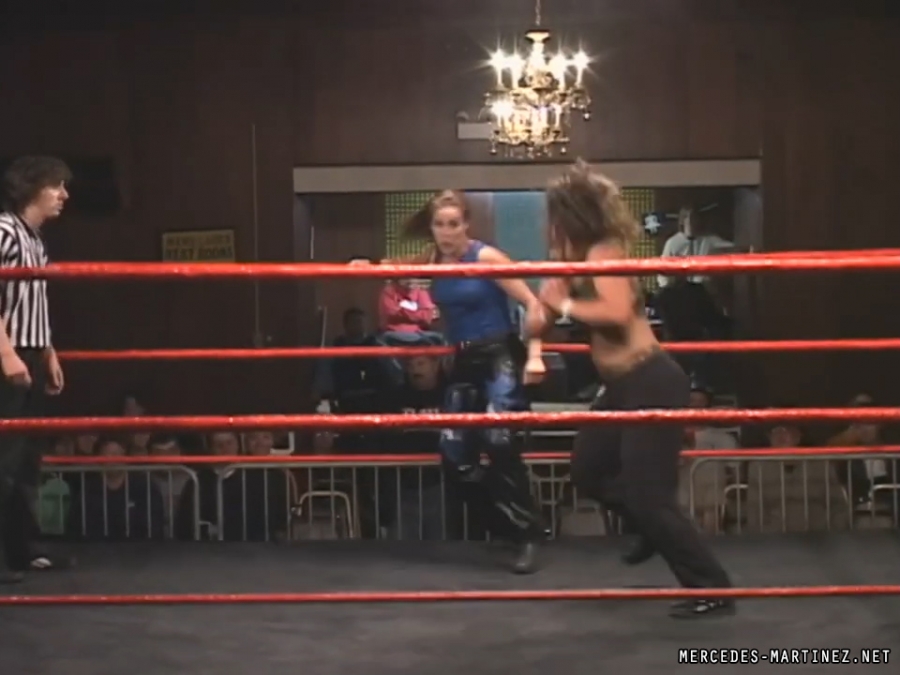 mercedesmatch20051106_Still795.jpg