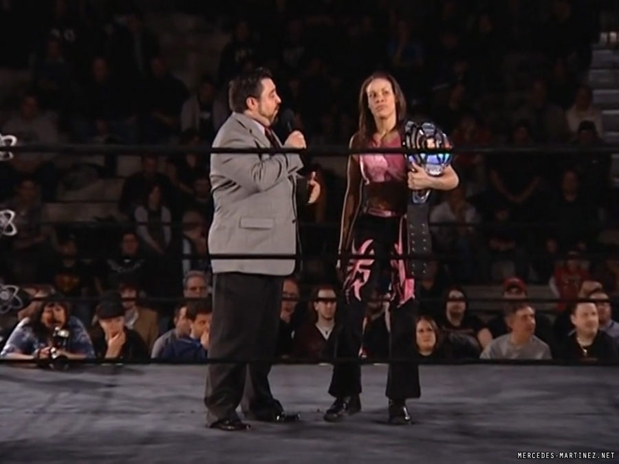 mercedesmatch20100116_Still268.jpg