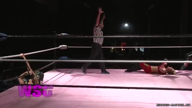 mercedesmatch20121013_Still2045.jpg