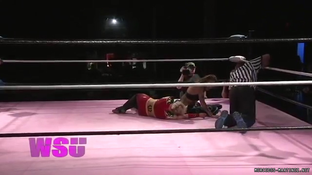 mercedesmatch20121013_Still2394.jpg