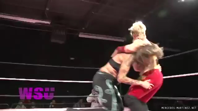 mercedesmatch20121013_Still2840.jpg