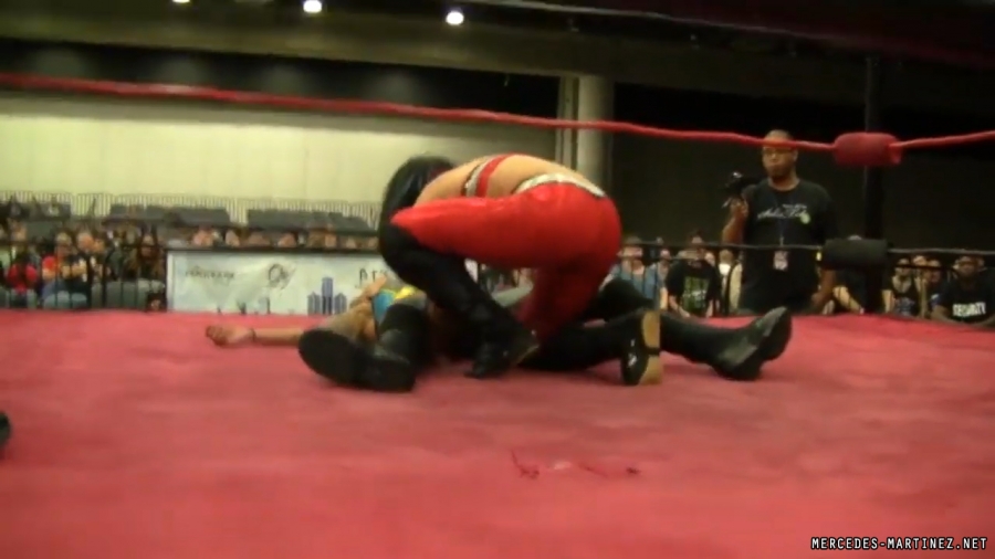mercedesmatch20171007_Still1083.jpg