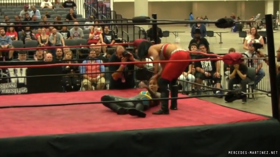 mercedesmatch20171007_Still1118.jpg