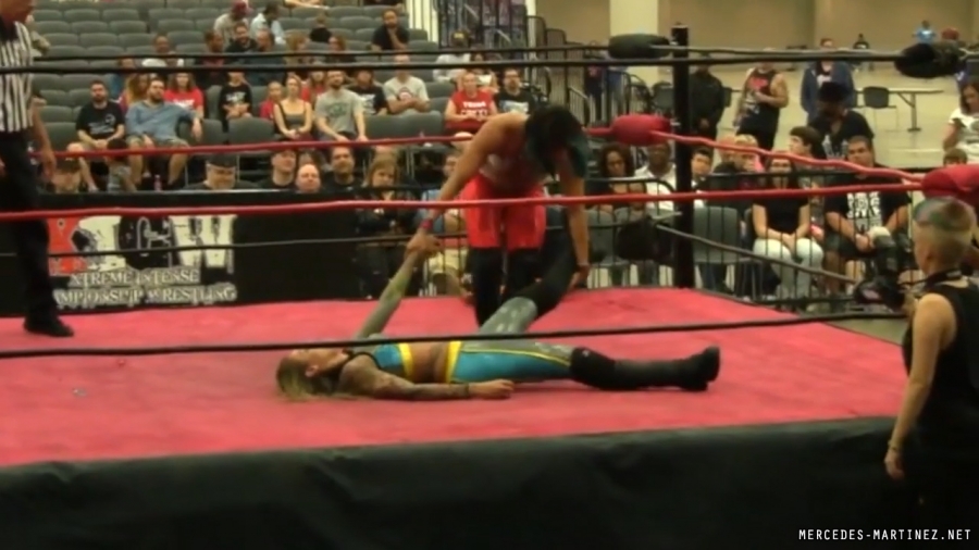 mercedesmatch20171007_Still920.jpg