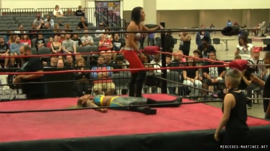 mercedesmatch20171007_Still927.jpg
