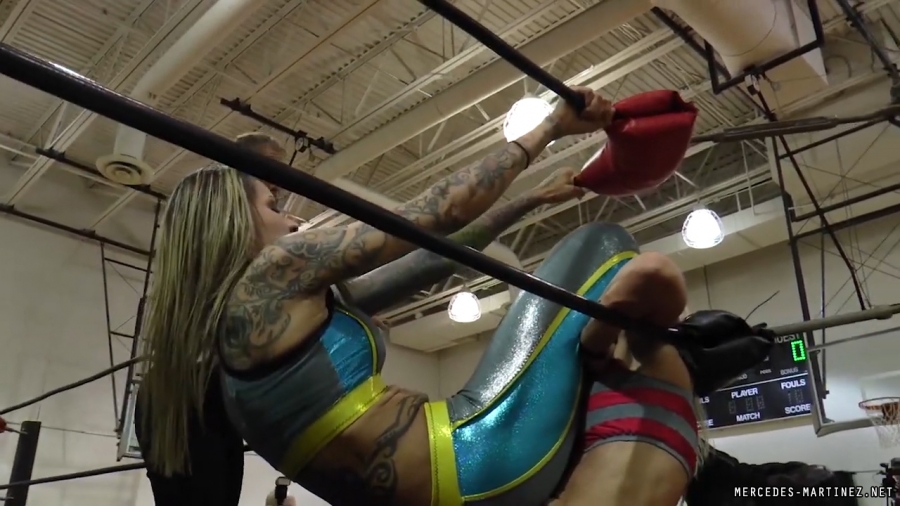 mercedesmatch20180121_Still1397.jpg
