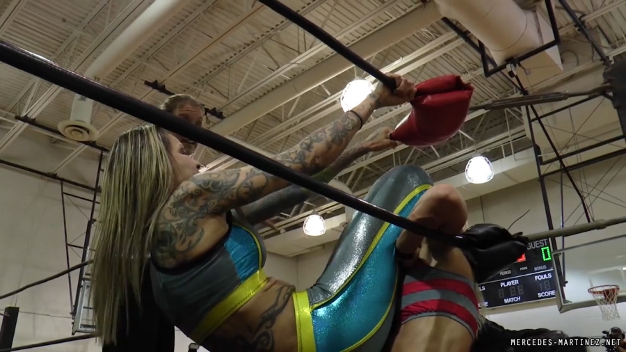 mercedesmatch20180121_Still1398.jpg