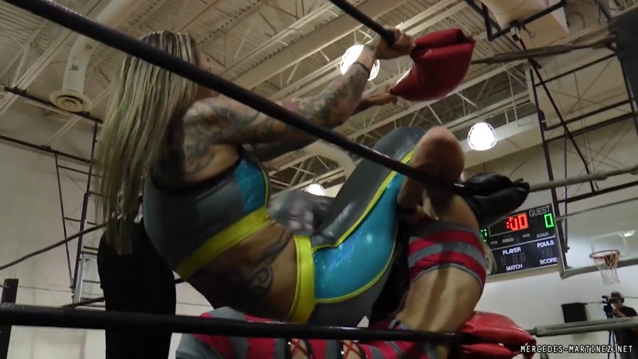 mercedesmatch20180121_Still1399.jpg