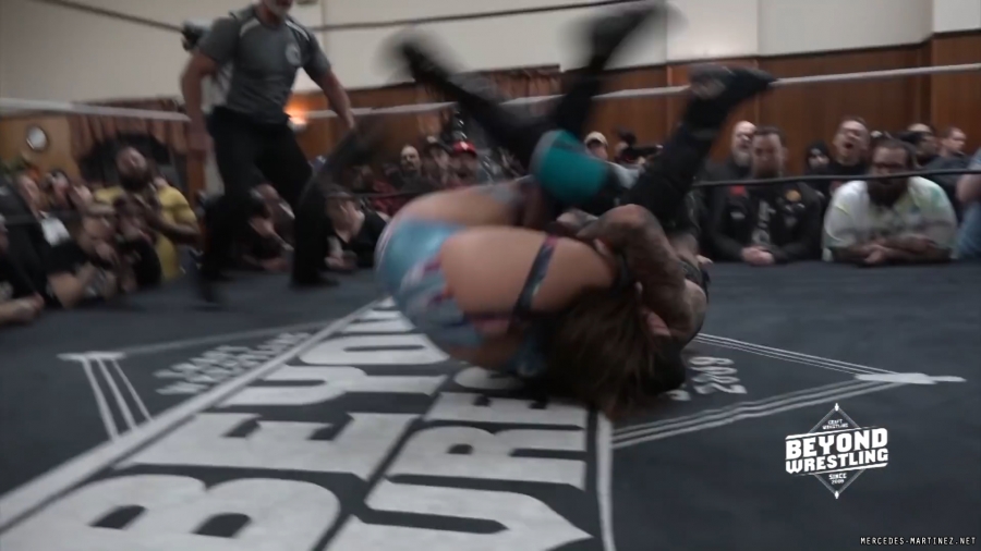 mercedesmatch20191114_Still1701.jpg