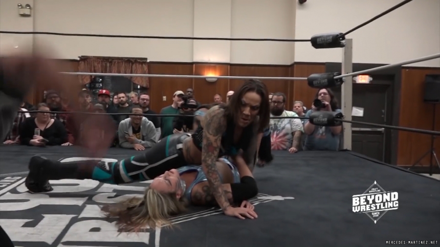 mercedesmatch20191114_Still834.jpg