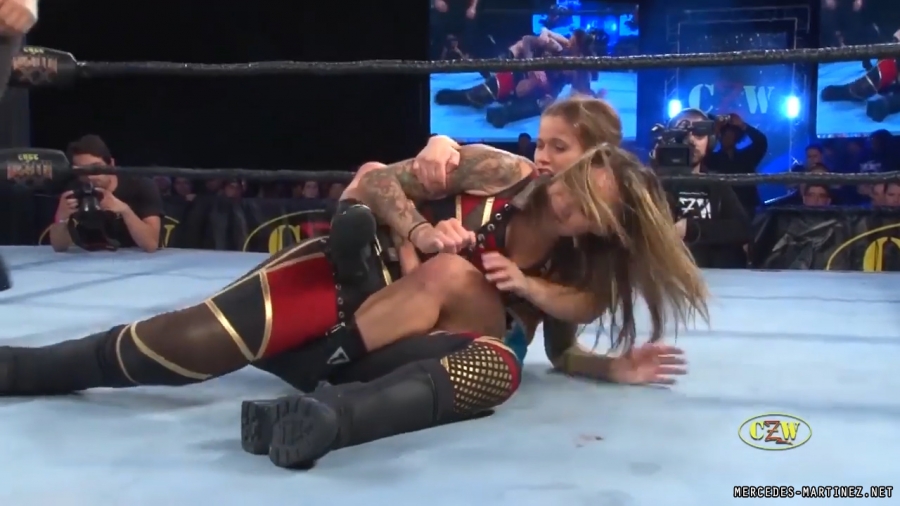 mercedesmatch20191209_Still359.jpg