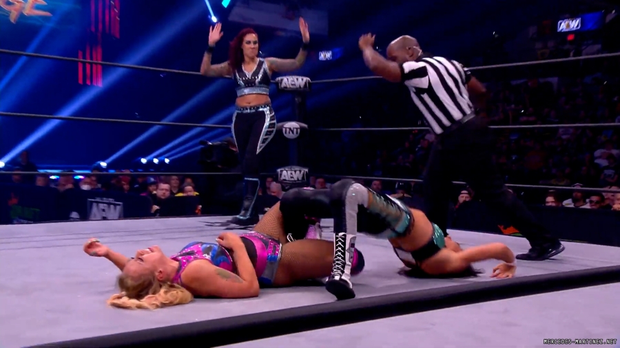 mercedesroh20220719_00_02_06_26_Still157.jpg