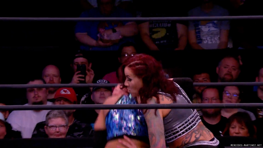 mercedesroh20220719_00_03_02_00_Still205.jpg