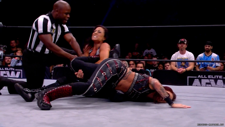 mercedesroh20220719_00_03_24_00_Still246.jpg