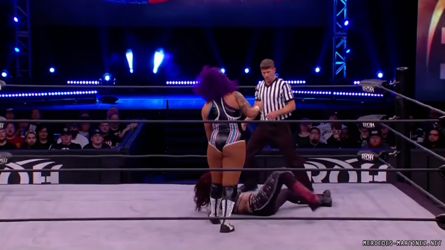 mercedesmatch20220401_00_04_24_00_Still502.jpg
