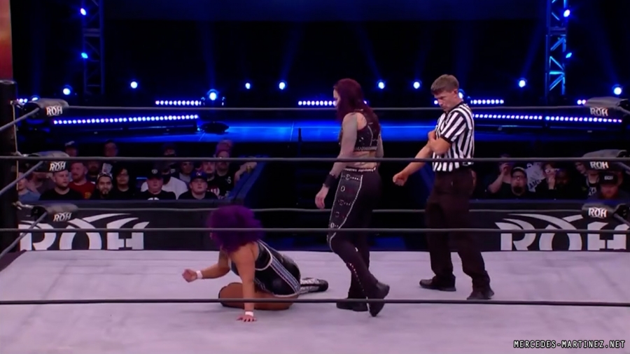 mercedesmatch20220401_00_05_16_15_Still607.jpg