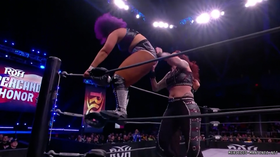 mercedesmatch20220401_00_10_28_15_Still1205.jpg