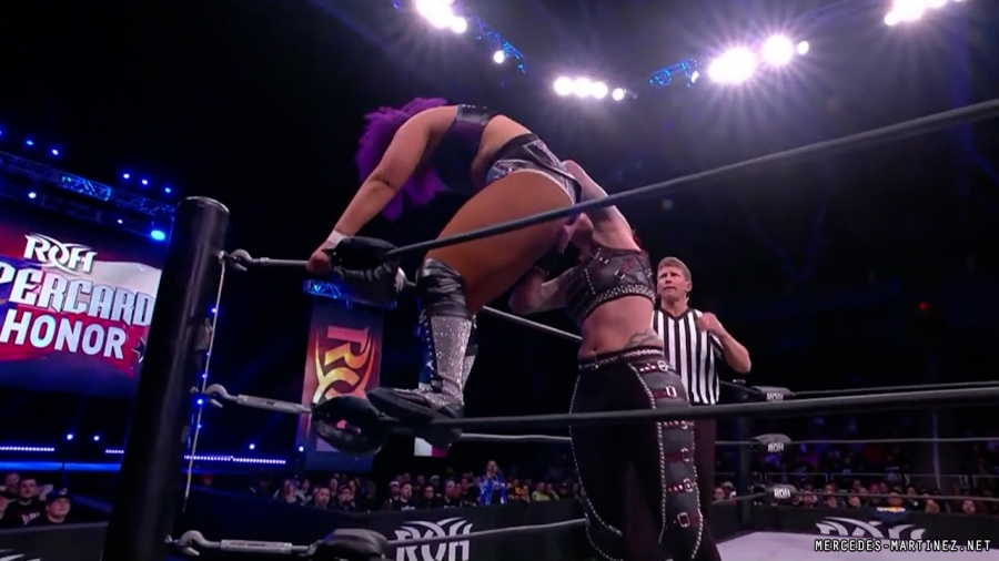 mercedesmatch20220401_00_10_29_00_Still1206.jpg