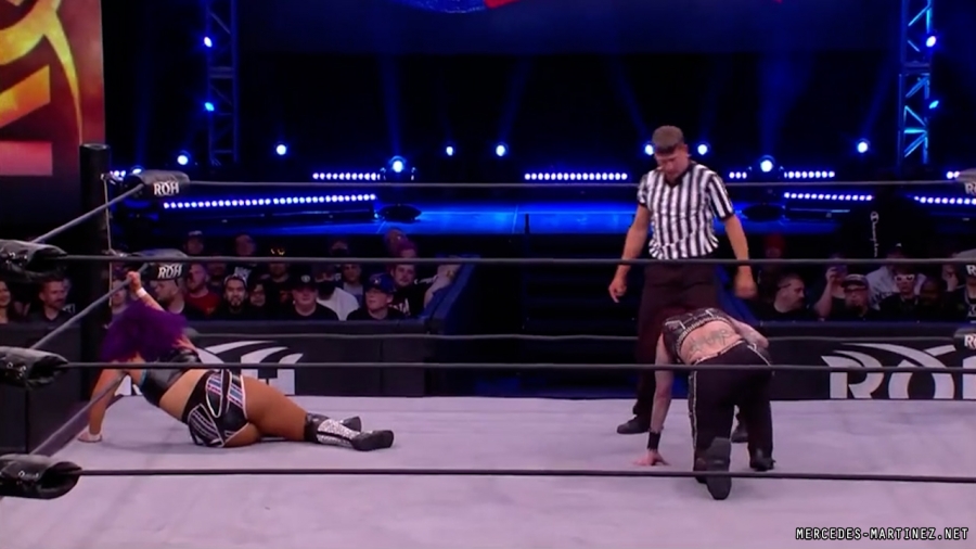 mercedesmatch20220401_00_11_01_15_Still1269.jpg