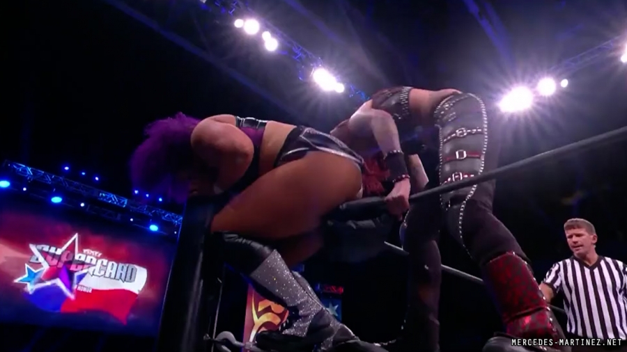 mercedesmatch20220401_00_11_45_00_Still1356.jpg