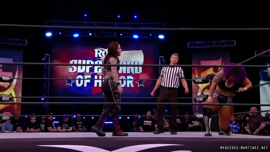 mercedesmatch20220401_00_14_52_00_Still1729.jpg