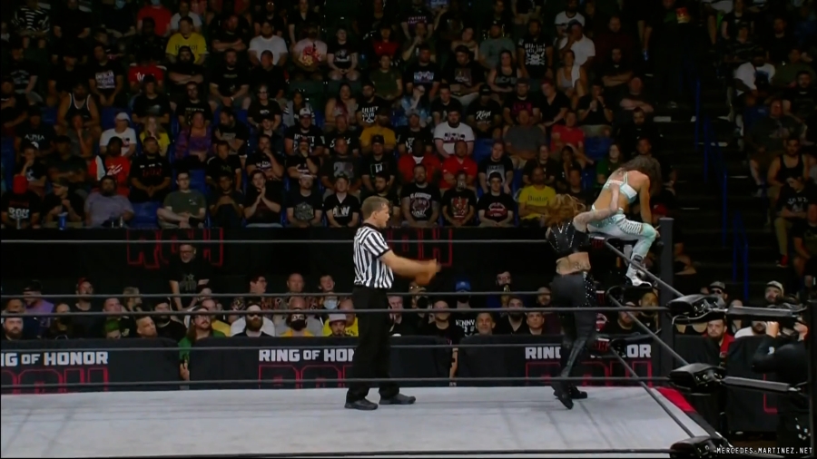 mercedesroh20220723_00_07_53_15_Still888.jpg
