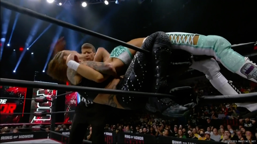 mercedesroh20220723_00_08_20_00_Still941.jpg