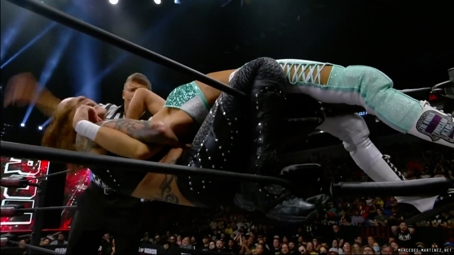 mercedesroh20220723_00_08_21_00_Still943.jpg