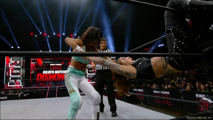 mercedesroh20220723_00_08_52_00_Still1005.jpg