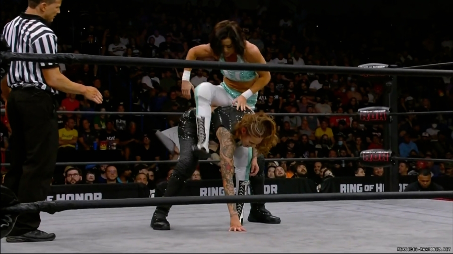 mercedesroh20220723_00_09_52_00_Still1122.jpg