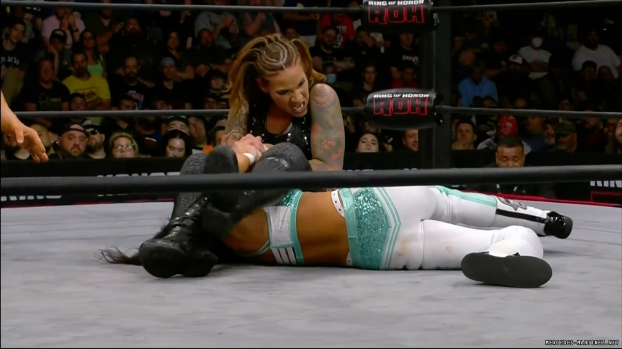 mercedesroh20220723_00_10_51_00_Still1240.jpg