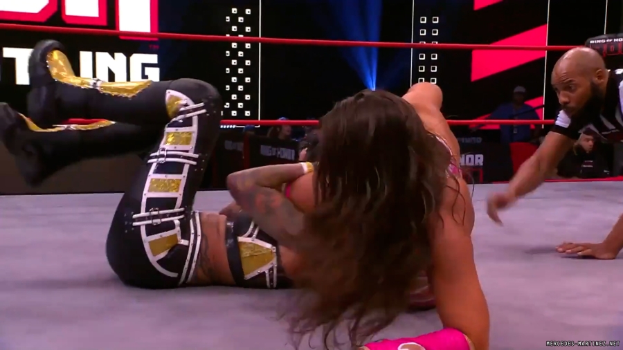 mercedesroh20230518_00_01_49_00_Still203.jpg