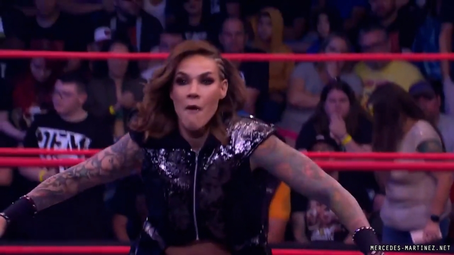 mercedesroh20230525_00_00_27_15_Still052.jpg