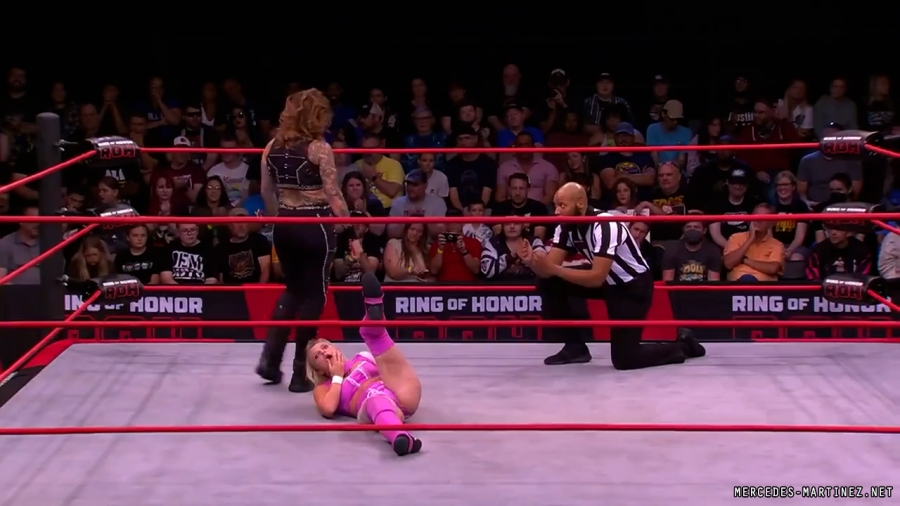 mercedesroh20230525_00_01_49_00_Still194.jpg