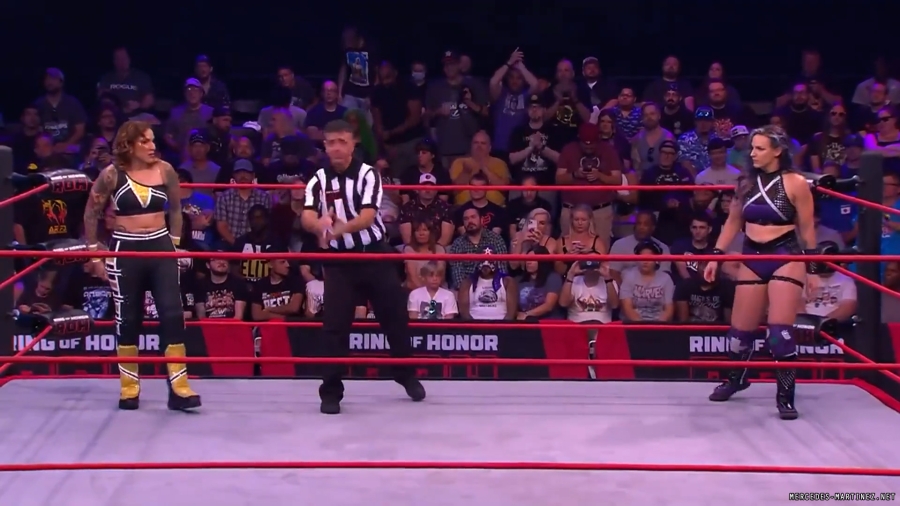 mercedesroh20230608_00_00_14_15_Still085.jpg