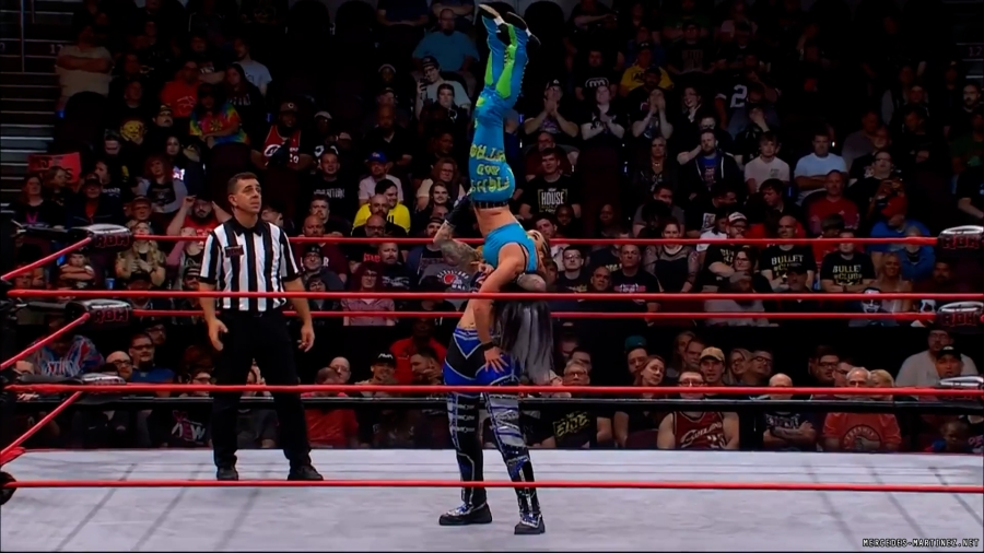 mercedesroh20230914_00_00_56_20_Still320.jpg