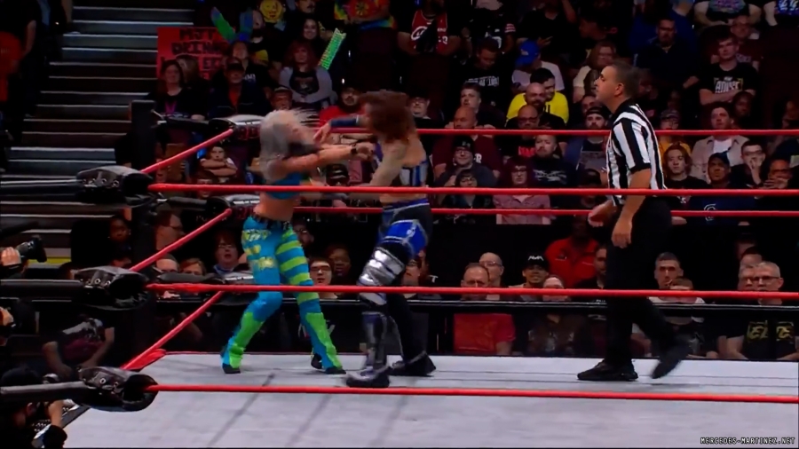 mercedesroh20230914_00_01_18_05_Still446.jpg