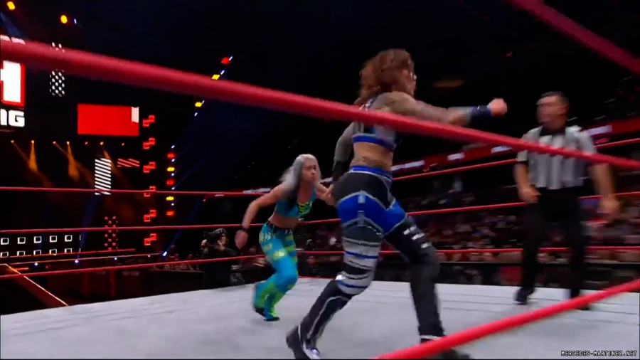 mercedesroh20230914_00_01_37_00_Still557.jpg