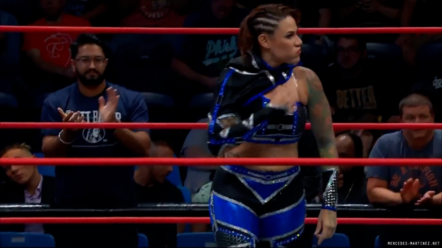 mercedesroh20230921_00_00_13_00_Still069.jpg