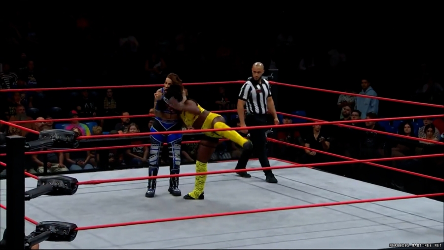 mercedesroh20230921_00_00_33_20_Still174.jpg